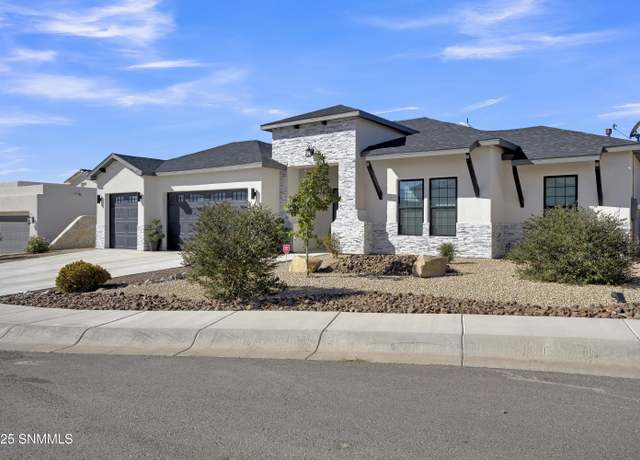 Property at 4569 Mesa Corta Dr, Las Cruces, NM 88011, 5 beds, 2.5 baths
