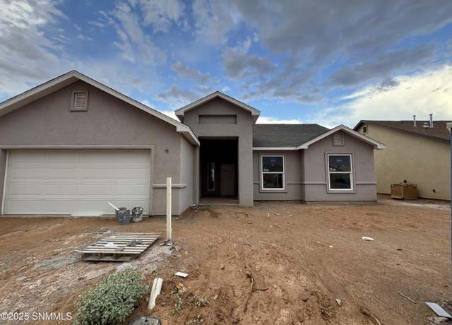 Property at 6530 Gadwall Pl, Las Cruces, NM 88012, 3 beds, 2 baths