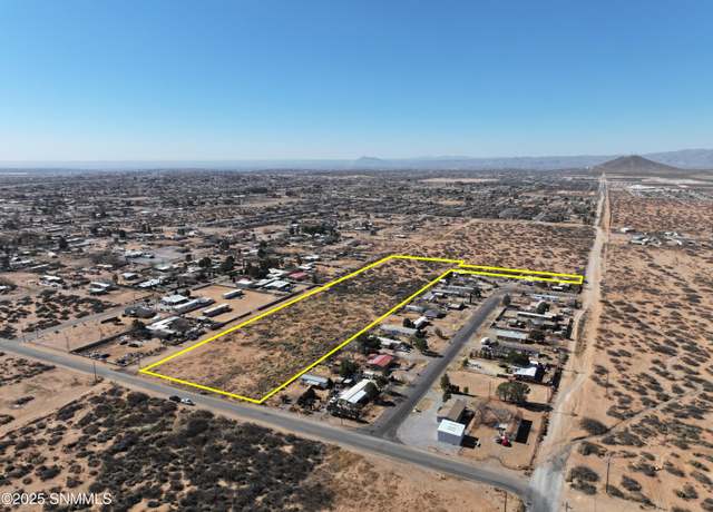 Property at 5811 Mesa Dr, Las Cruces, NM 88012