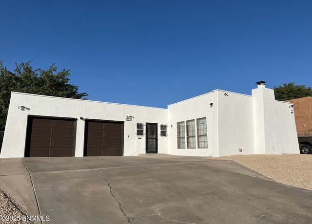 Property at 3230 Mercury Ln, Las Cruces, NM 88012, 3 beds, 2.5 baths