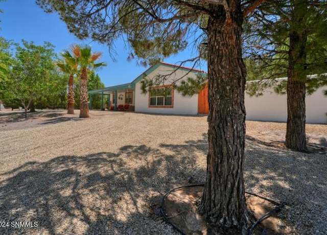 Property at 245 Hurt Rd, Radium Springs, NM 88054, 4 beds, 3 baths