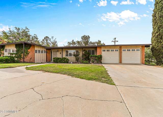 Property at 3015 Fairway Dr, Las Cruces, NM 88011, 3 beds, 2 baths