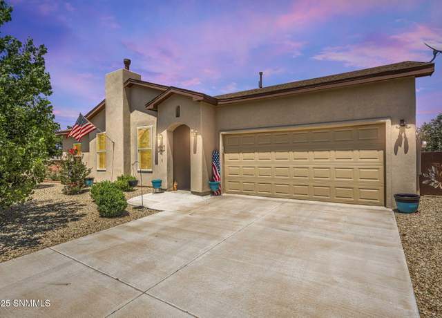 Property at 1121 Old West Way, Las Cruces, NM 88005, 3 beds, 2 baths