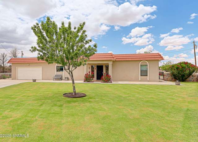 Property at 483 Calle De Oro, Las Cruces, NM 88007, 4 beds, 2 baths