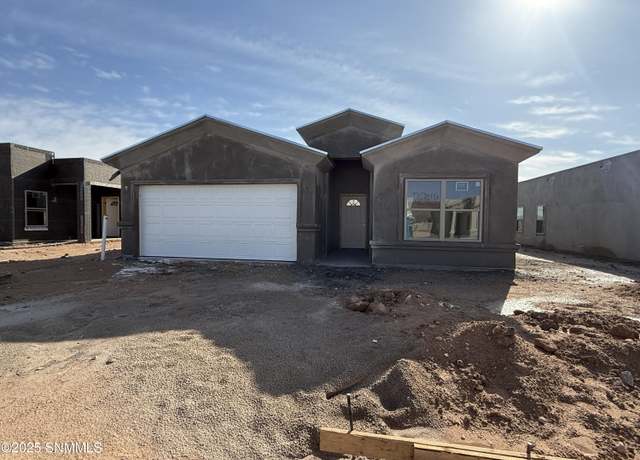 Property at 7746 San Eduardo St, Las Cruces, NM 88012, 3 beds, 2 baths