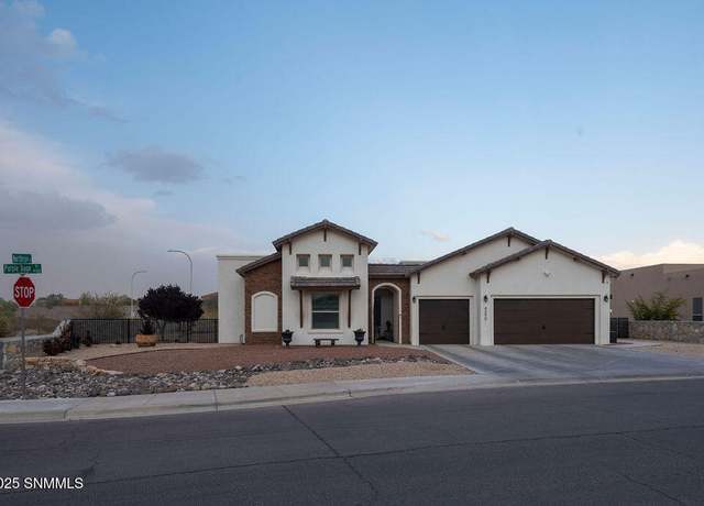 Property at 4390 Purple Sage Dr, Las Cruces, NM 88011, 4 beds, 3 baths