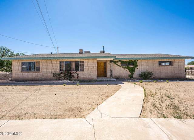 Property at 2605 Dona Ana Rd, Las Cruces, NM 88007, 3 beds, 2 baths