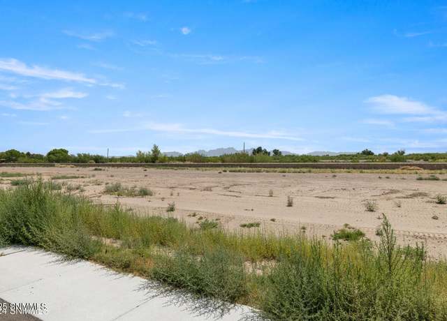Property at 1063 Vineyard Lp, Las Cruces, NM 88005