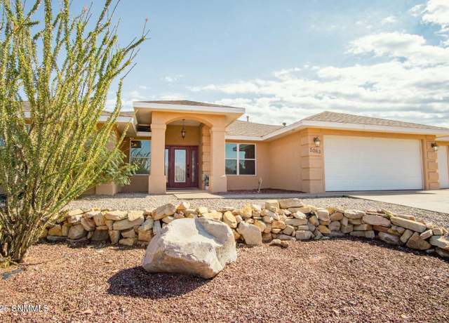 Property at 2063 Calle de Vistas, Alamogordo, NM 88310, 4 beds, 2 baths