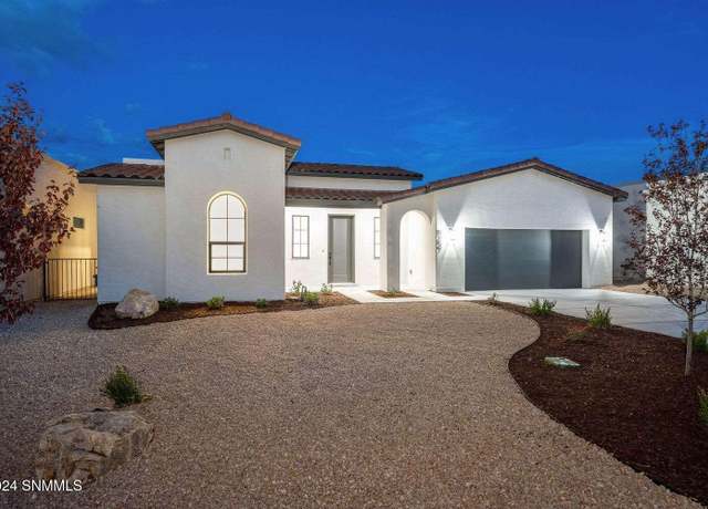 Property at 8257 Pissarro Dr, Las Cruces, NM 88007, 3 beds, 2.5 baths