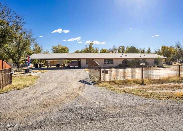 Property at 2067 Stithes Rd, Las Cruces, NM 88005, 4 beds, 2 baths