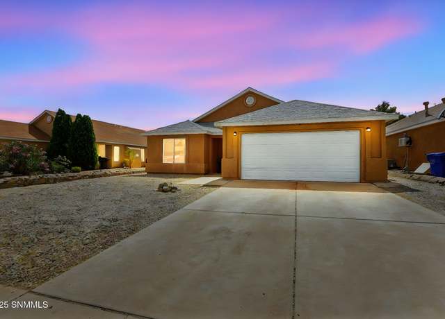 Property at 4387 Kingston Rd, Las Cruces, NM 88012, 4 beds, 2 baths