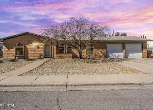 Property at 3141 Missouri Ave, Las Cruces, NM 88011, 3 beds, 2 baths