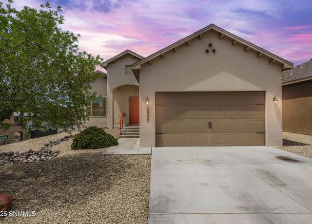 Property at 2993 Escenico Ct, Las Cruces, NM 88012, 4 beds, 2.5 baths