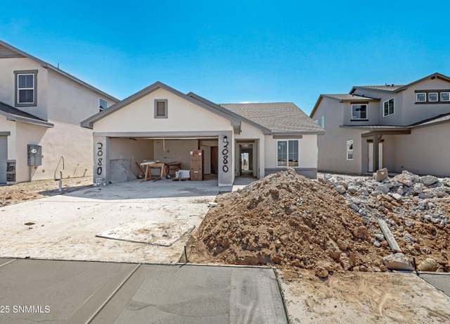 Property at 2080 Meteor Dr, Las Cruces, NM 88012, 3 beds, 2 baths