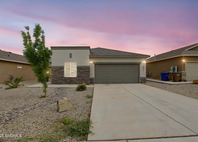 Property at 2911 Aragon Ave, Las Cruces, NM 88007, 4 beds, 2 baths