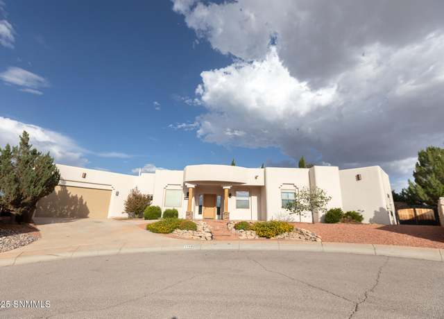 Property at 3522 Omaha Ct, Las Cruces, NM 88005, 4 beds, 2.5 baths