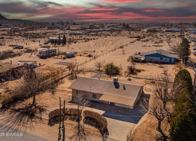 Property at 733 El Paseo Dr Unit 1 & 2, Chaparral, NM 88081, 5 beds, 3 baths