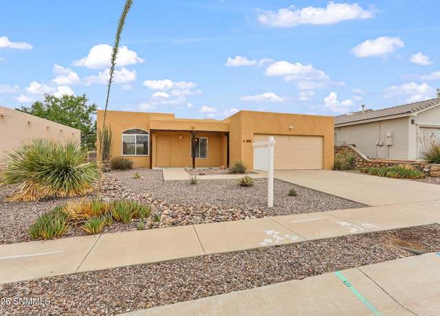 Property at 2139 Benton Ave, Las Cruces, NM 88001, 3 beds, 2 baths