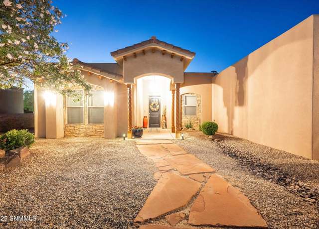 Property at 1382 Santanova Arc, Las Cruces, NM 88005, 3 beds, 2.5 baths