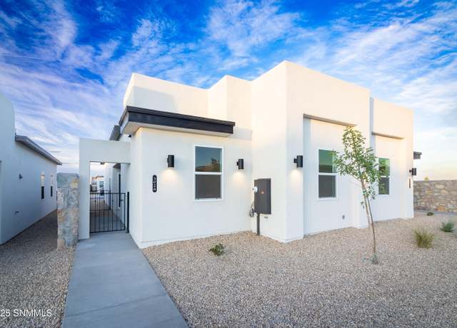Property at 3026 Gladstone St, Las Cruces, NM 88012, 3 beds, 2 baths
