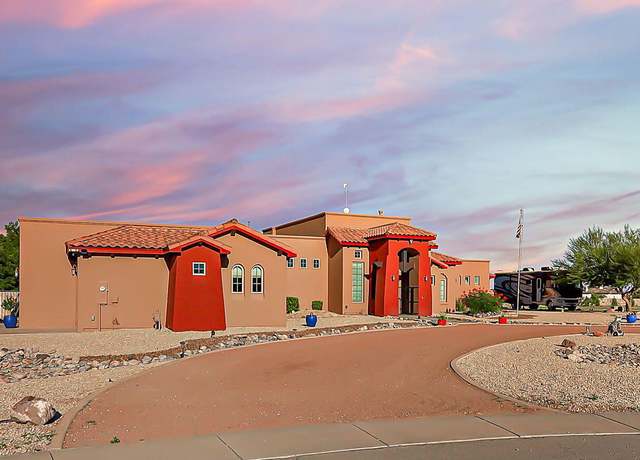 Property at 275 Sandy Beach Rd, Las Cruces, NM 88005, 3 beds, 3 baths