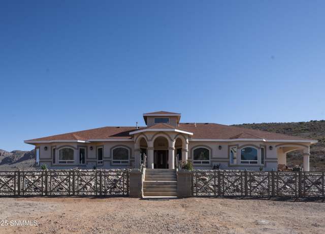 Property at 10595 Durango Rd, Deming, NM 88030, 3 beds, 2.5 baths
