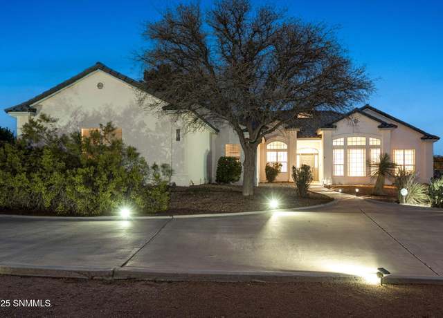 Property at 4406 Echo Canyon Rd, Las Cruces, NM 88011, 3 beds, 2 baths