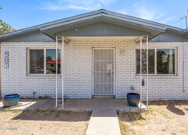 Property at 905 Luna St, Las Cruces, NM 88001, 3 beds, 1 bath