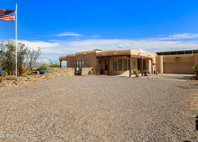 Property at 6735 Desert Blossom Rd, Las Cruces, NM 88007, 4 beds, 2 baths
