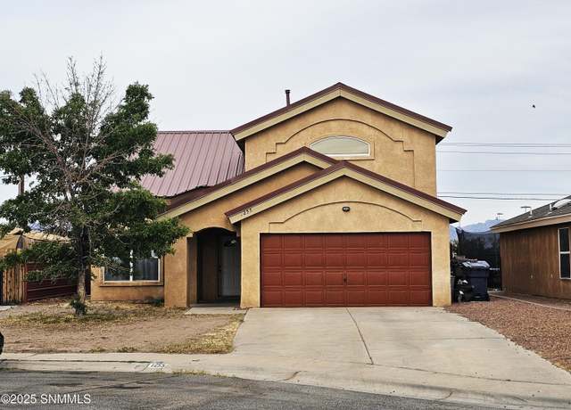 Property at 1255 Fountain Loop, Las Cruces, NM 88007, 3 beds, 2.5 baths
