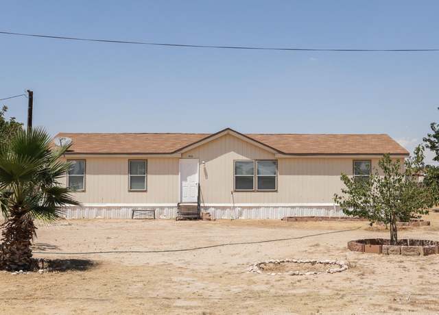 Property at 1510 Papershell Rd, Carlsbad, NM 88220, 3 beds, 2 baths
