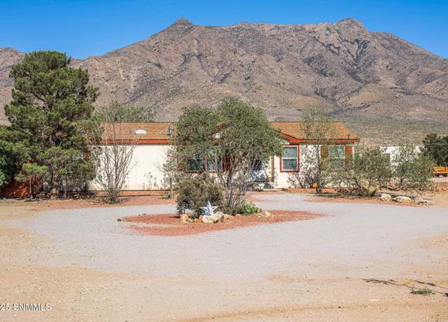 Property at 9860 Shining Star Ct, Las Cruces, NM 88011, 3 beds, 2 baths