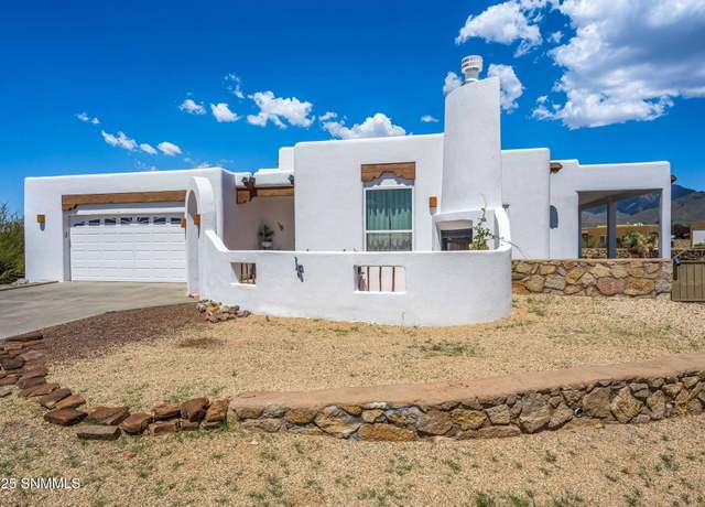 Property at 4030 Red Yucca Ct, Las Cruces, NM 88011, 3 beds, 3 baths