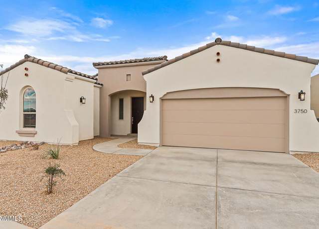 Property at 3750 Portrait St, Las Cruces, NM 88012, 4 beds, 2.5 baths