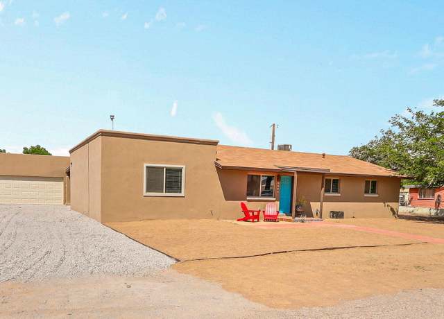 Property at 3026 Los Arenales St, Las Cruces, NM 88005, 3 beds, 2 baths