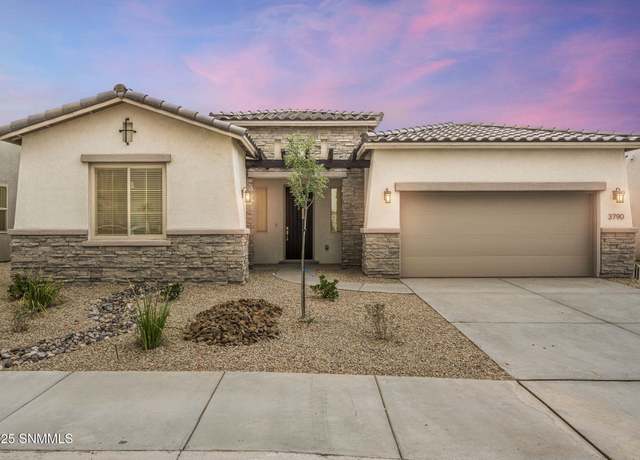 Property at 3790 Portrait St, Las Cruces, NM 88012, 4 beds, 2.5 baths