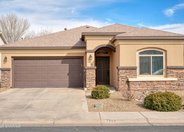 Property at 7528 Vista De Oeste Pl, Las Cruces, NM 88012, 3 beds, 2 baths
