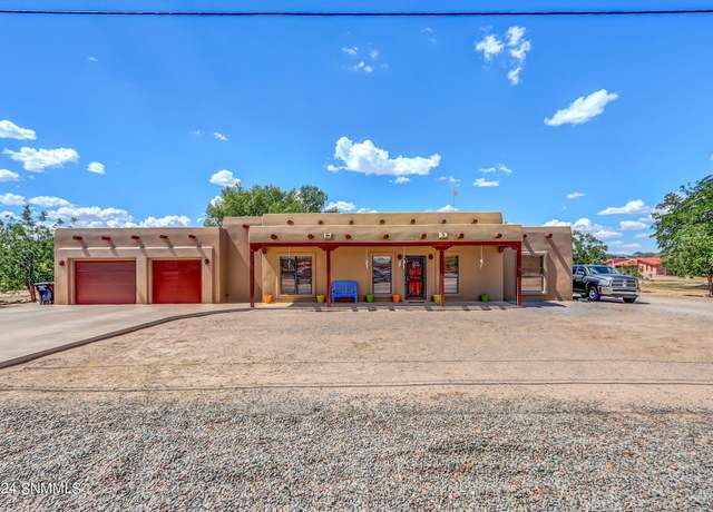 Property at 510 Eagles Nest Rd, Las Cruces, NM 88007, 3 beds, 2 baths