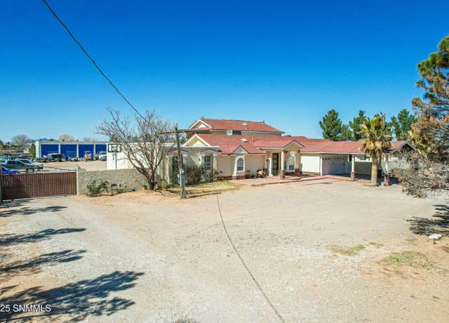 Property at 418 Escondido St, Chaparral, NM 88081, 5 beds, 3.5 baths