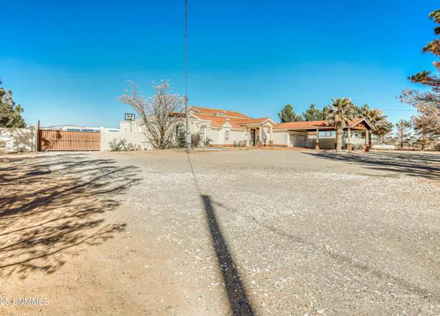 Property at 418 Escondido St, Chaparral, NM 88081, 5 beds, 3.5 baths