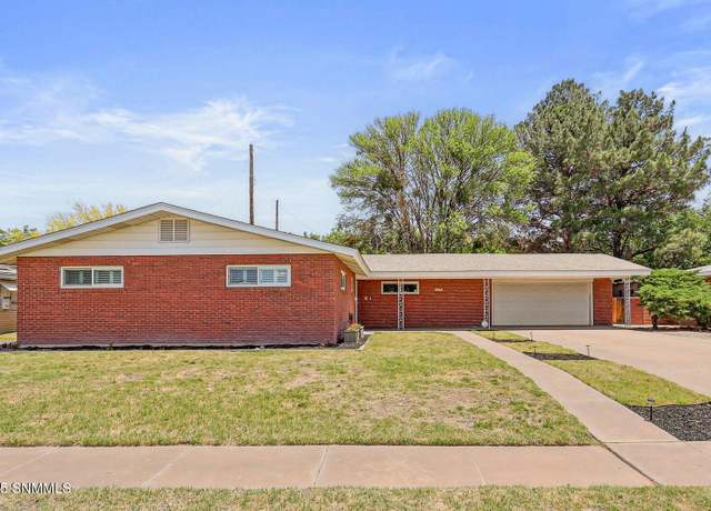 Property at 2270 Rosedale Dr, Las Cruces, NM 88005, 3 beds, 2 baths