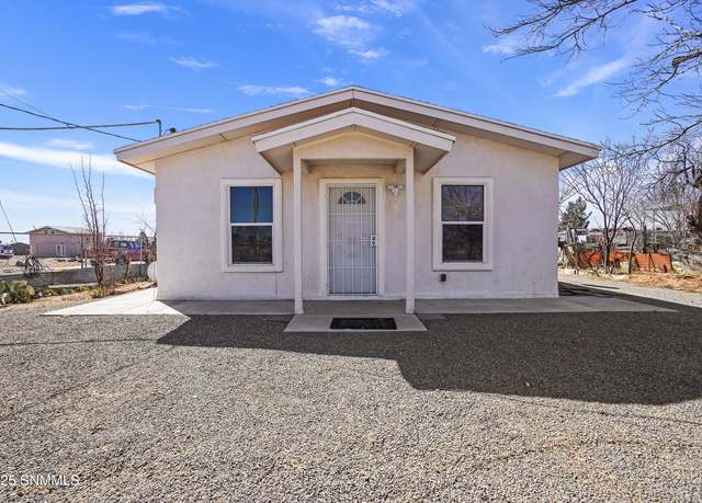 Property at 777 Calle De Madero, Chaparral, NM 88081, 3 beds, 2 baths