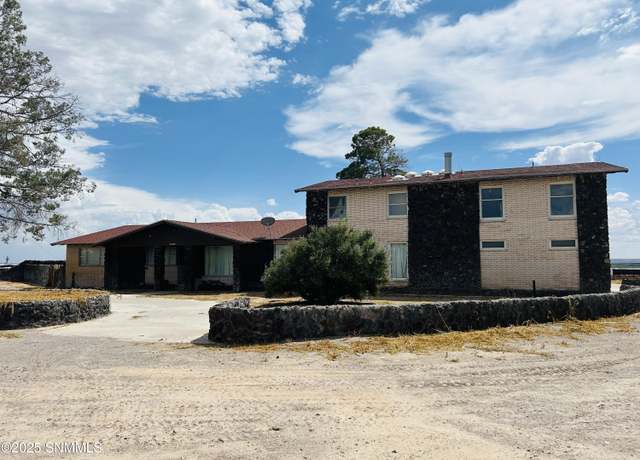 Property at 13630 Stern Dr, Mesquite, NM 88048, 5 beds, 4.5 baths