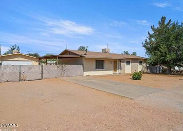 Property at 5049 Churchill Ave, Las Cruces, NM 88011, 3 beds, 2 baths