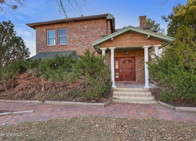 Property at 2623 San Andres Dr, Las Cruces, NM 88007, 4 beds, 2.5 baths