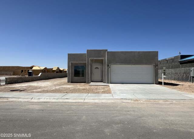 Property at 7701 San Eduardo St, Las Cruces, NM 88012, 4 beds, 2 baths
