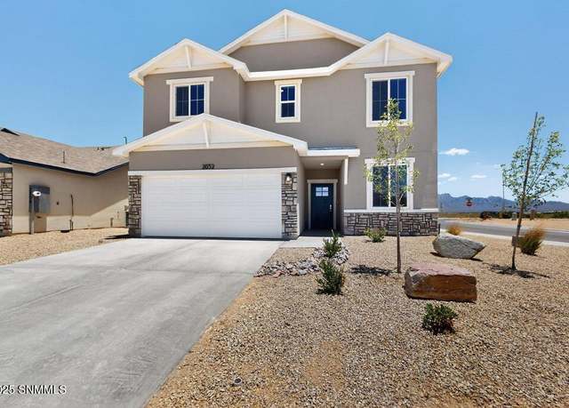 Property at 2032 Meteor St, Las Cruces, NM 88012, 4 beds, 2.5 baths