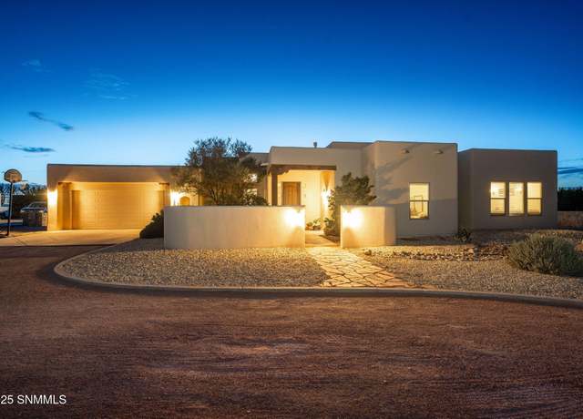 Property at 450 Sandy Beach Rd, Las Cruces, NM 88005, 3 beds, 3 baths