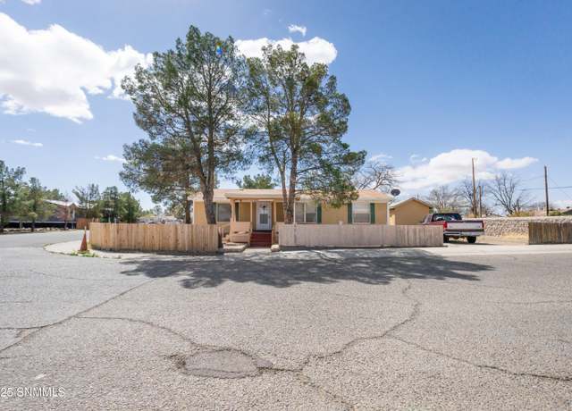 Property at 1440 Branding Iron Cir, Las Cruces, NM 88005, 3 beds, 2 baths